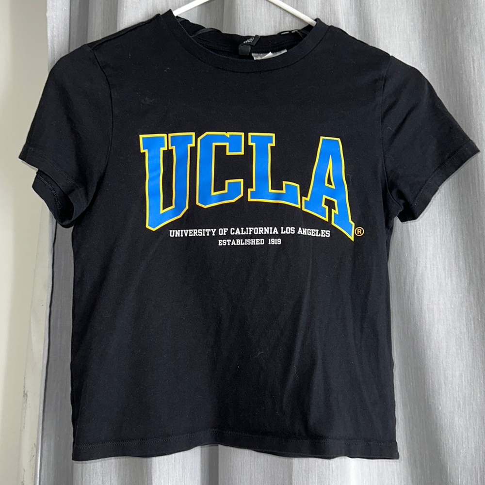 UCLA Crop Top 💙💛🖤
